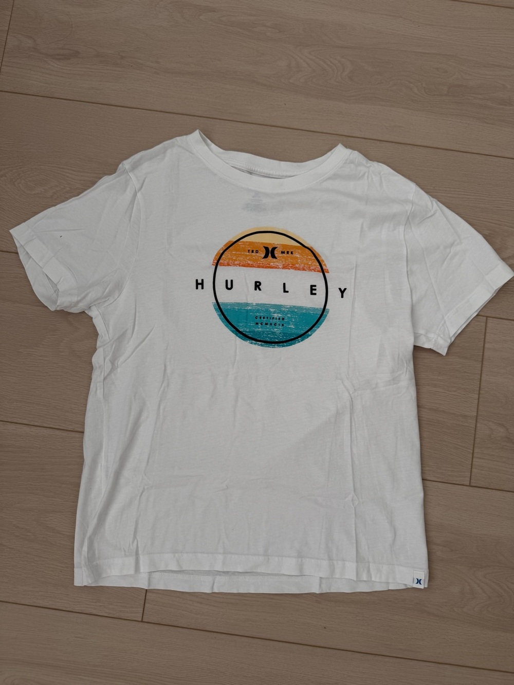 Hurley White Tee with Orange and Teal Sunset Graphic